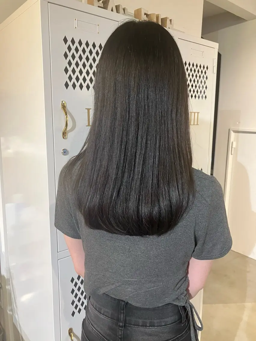 ロング レイヤーカット 【ツヤ髪特化】 スズキアキエのヘアスタイル