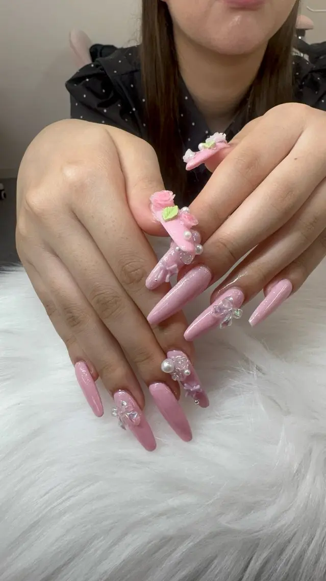 ネイル ハンドネイル Mokanail サロンのネイルデザイン