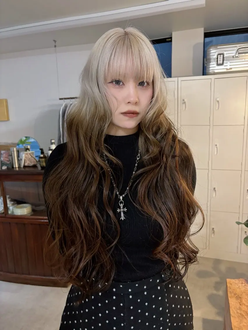 ロング カラー ブラウンカラー ヘアカラー ニイ/栄/ ボブカットモデル募集のヘアスタイル