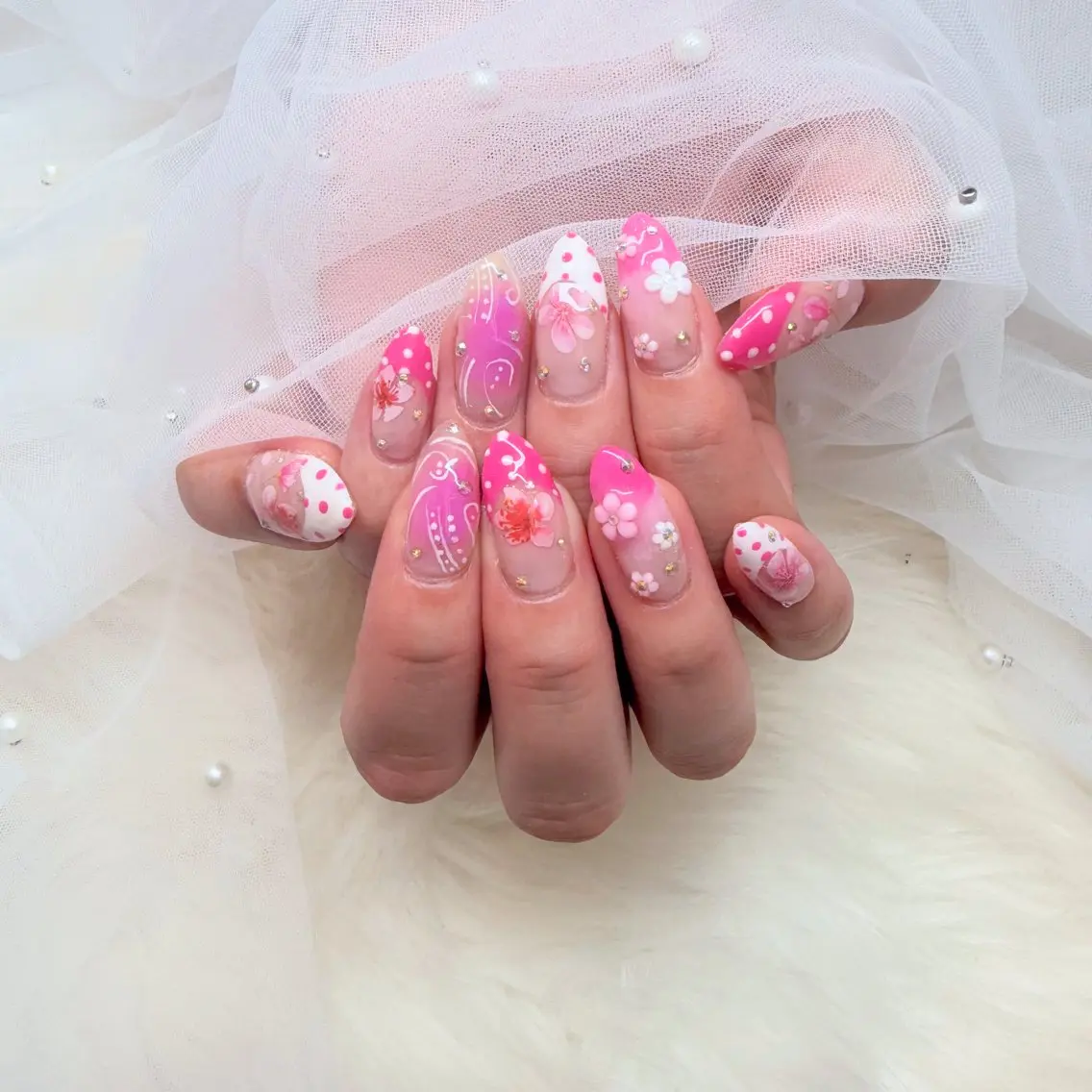 ネイル ハンドネイル R nailのネイルデザイン