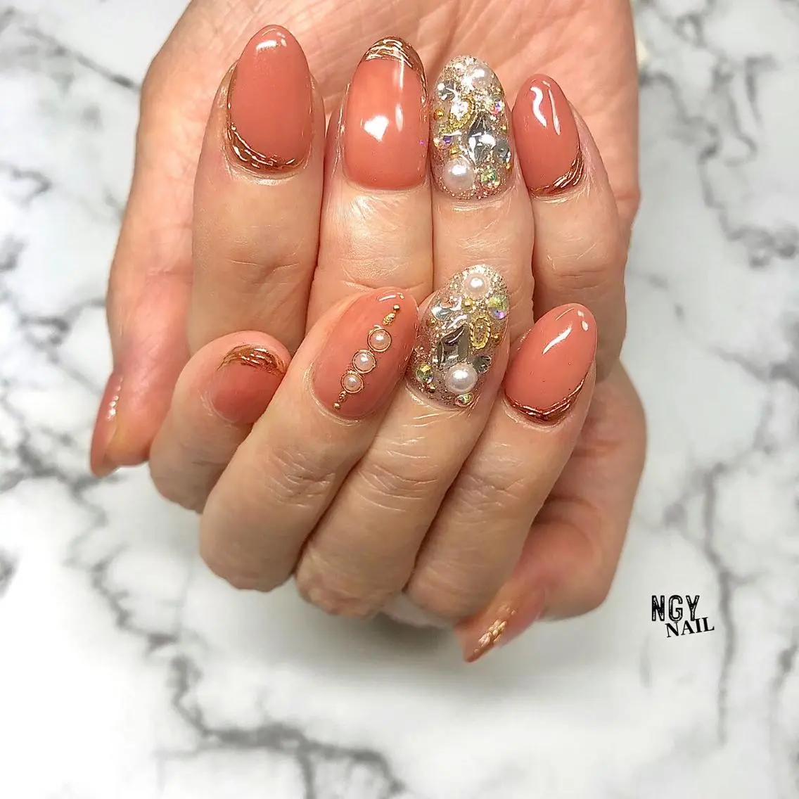 ネイル フレンチネイル ジェルネイル ミラーネイル ニュアンスネイル ワンカラーネイル ハンドネイル NAIL NOWのネイルデザイン