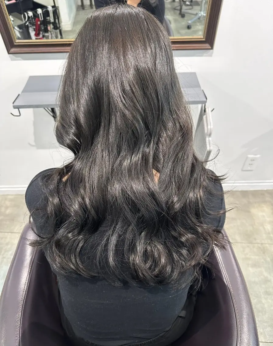 ロング ili kousukeのヘアスタイル