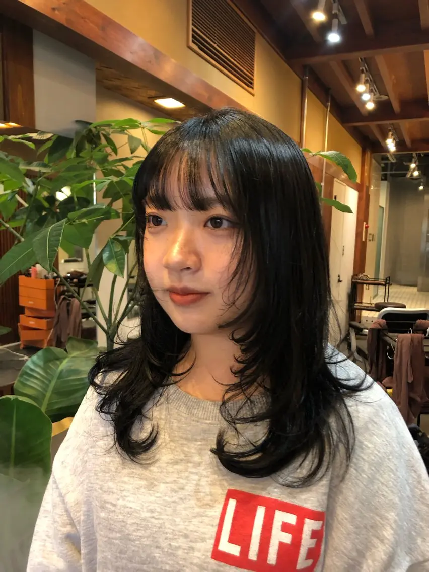 セミロング カラー カット ヘアカラー ゆるふわガーリーst yle🩰yuukaのヘアスタイル