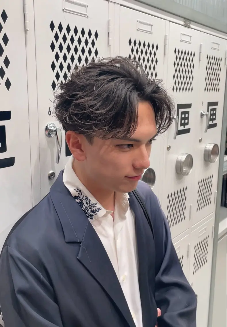 ショート カラー パーマ メンズ fifth 菅崎愛斗のヘアスタイル
