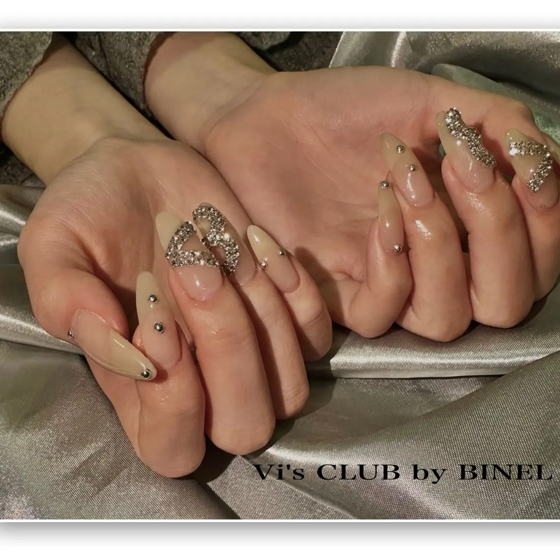 ネイル ハート ハンドネイル BINEL REINAのネイルデザイン