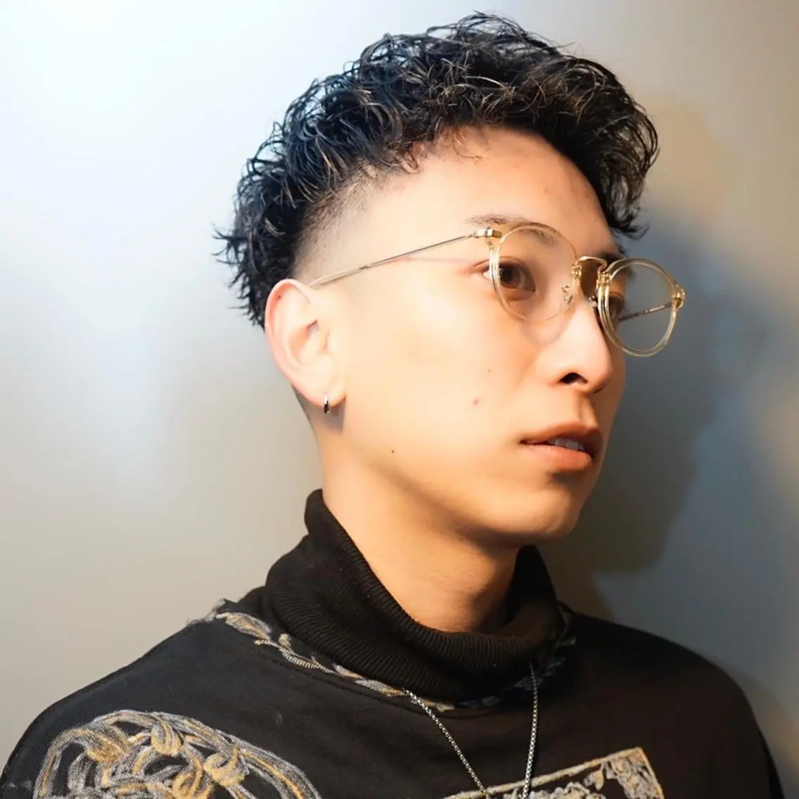ショート パーマ スパイラルパーマ カット パーマ SHUN札幌 メンズパーマフェードのヘアスタイル