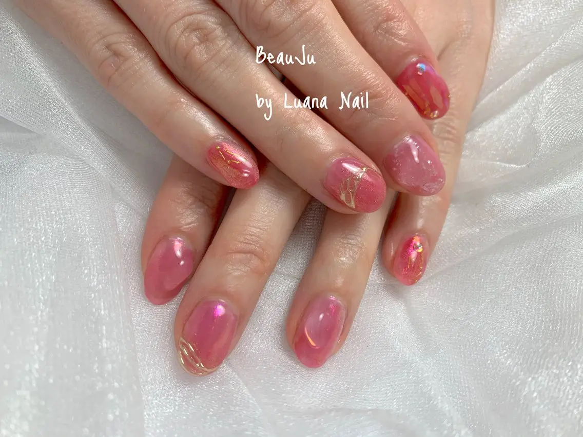 ネイル ミラーネイル ハンドネイル BeauJu by Luana Nailのネイルデザイン