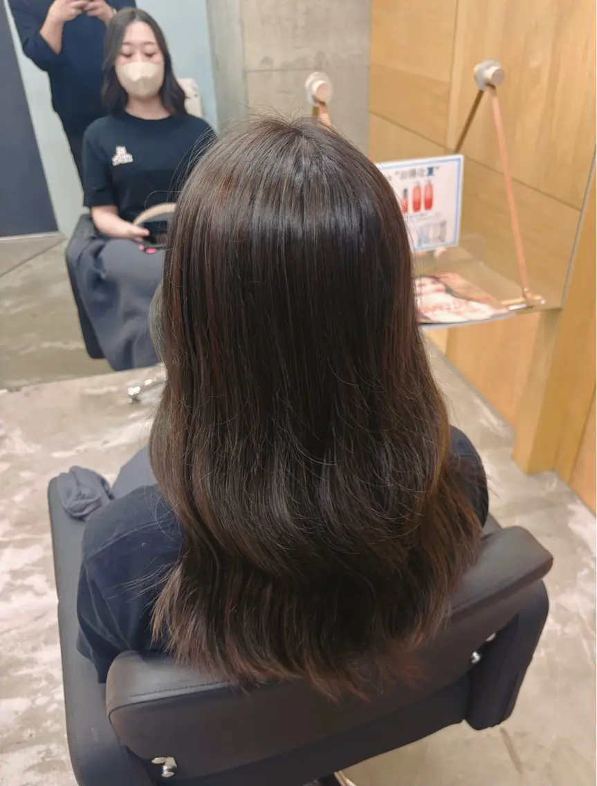 ミディアム ヘアカラー トリートメント Robe Nozomuのヘアスタイル