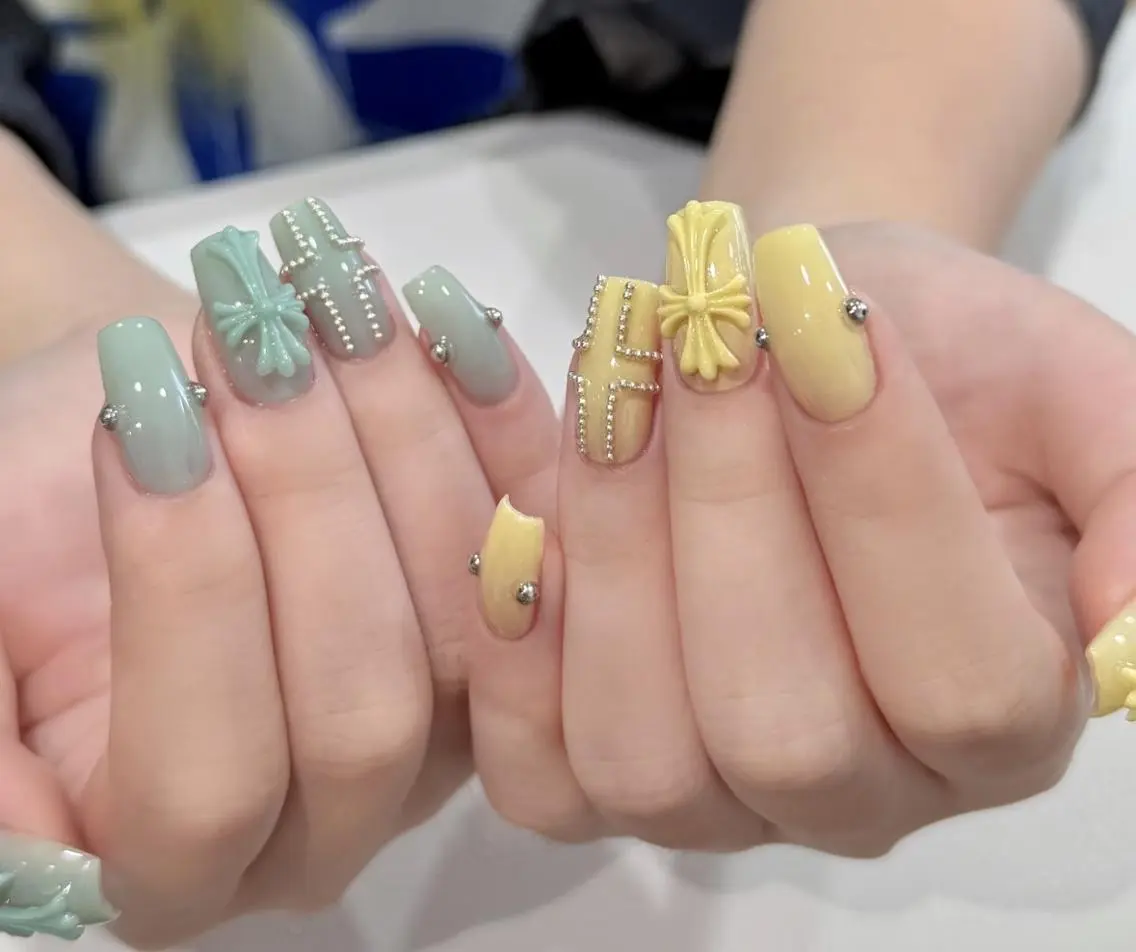 ネイル ハンドネイル 🎀 NaNa_nailのネイルデザイン