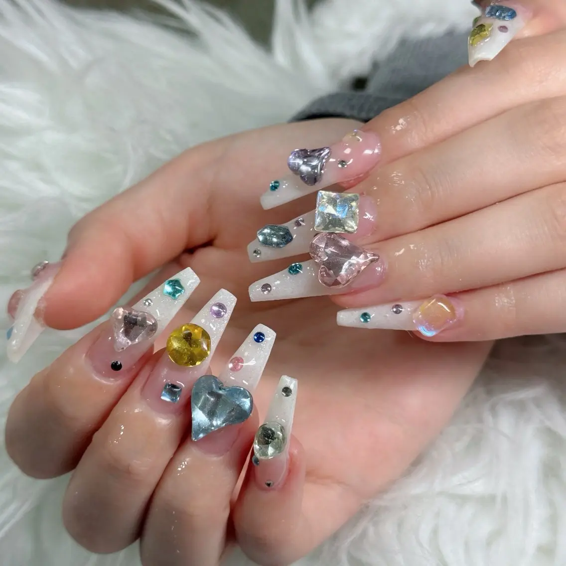 ネイル フットネイル フレンチネイル グラデーション 韓国ネイル ロングネイル ハンドネイル Hani Nail Salonのネイルデザイン