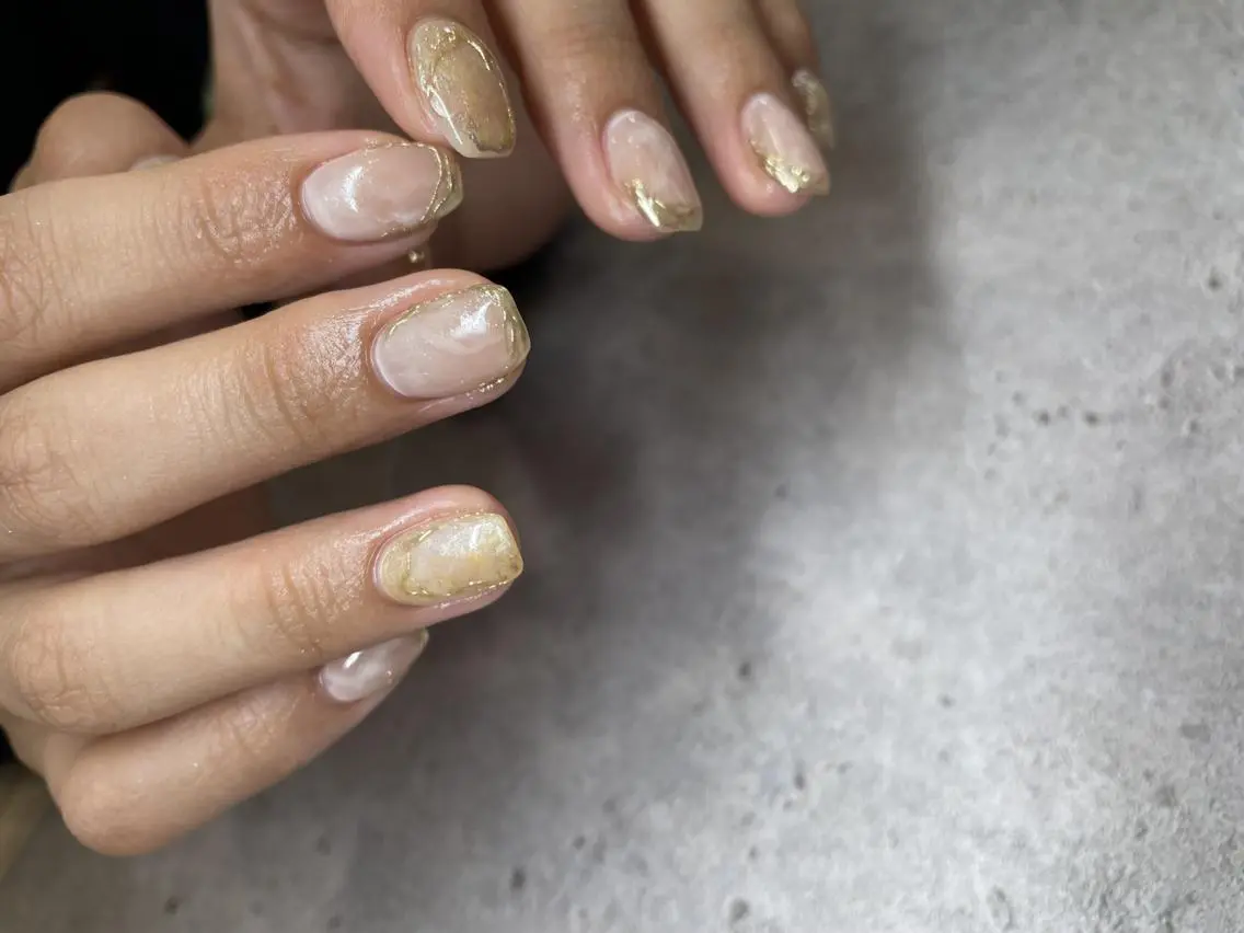 ネイル ニュアンスネイル nail salon Libertyのネイルデザイン