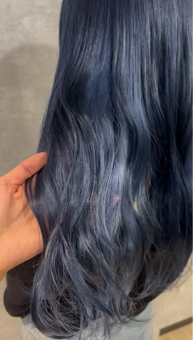 ロング カット ヘアカラー トリートメント 🌐NATSUMI 🌐【寒色カラー】のヘアスタイル