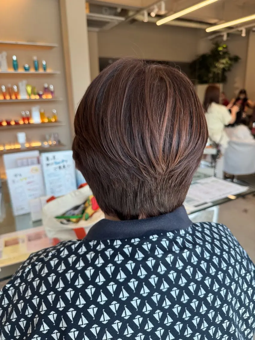 ショート カット achieve 紗良のヘアスタイル