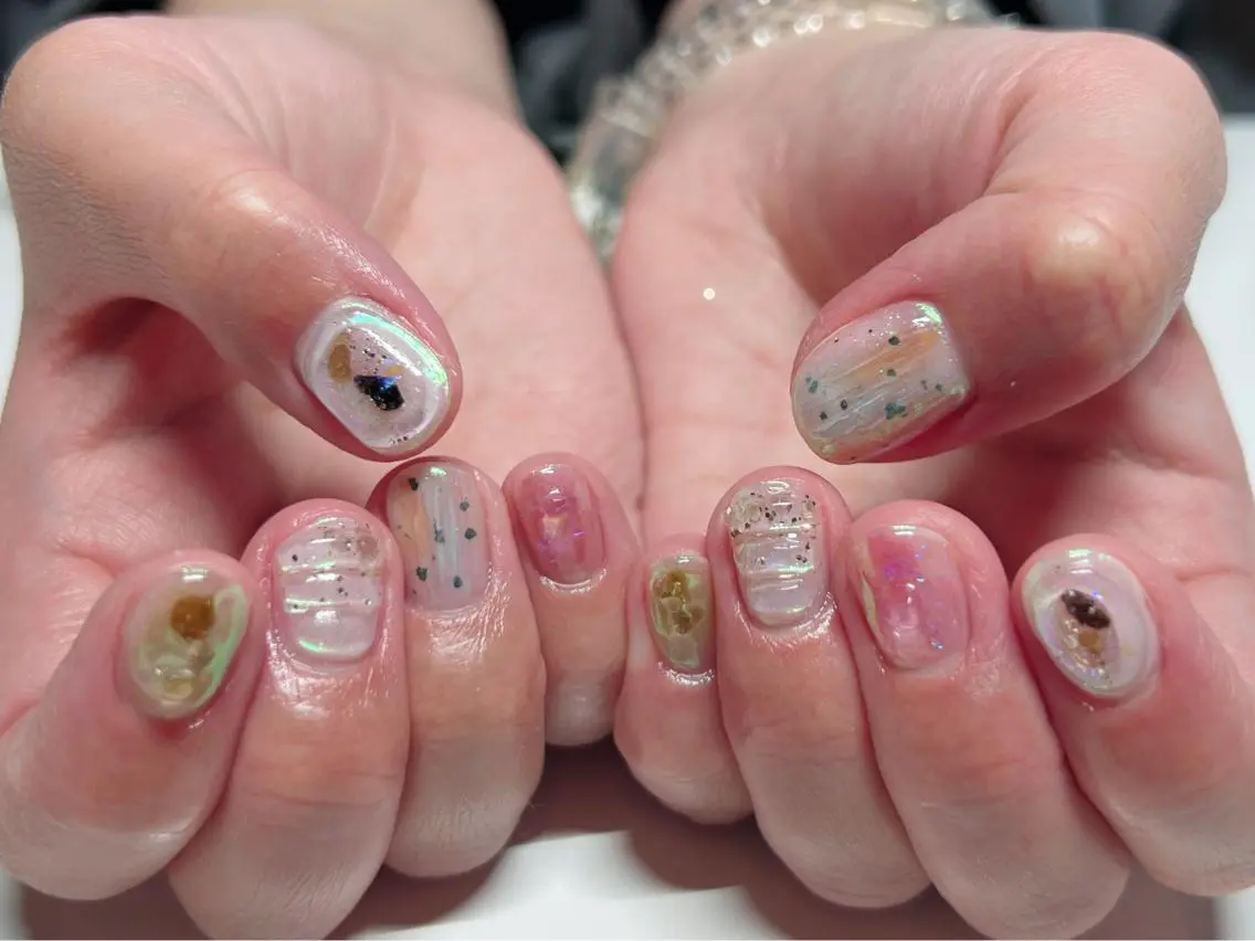 ネイル ハンドネイル IRAS..nail ＥＲＩＫＡのネイルデザイン