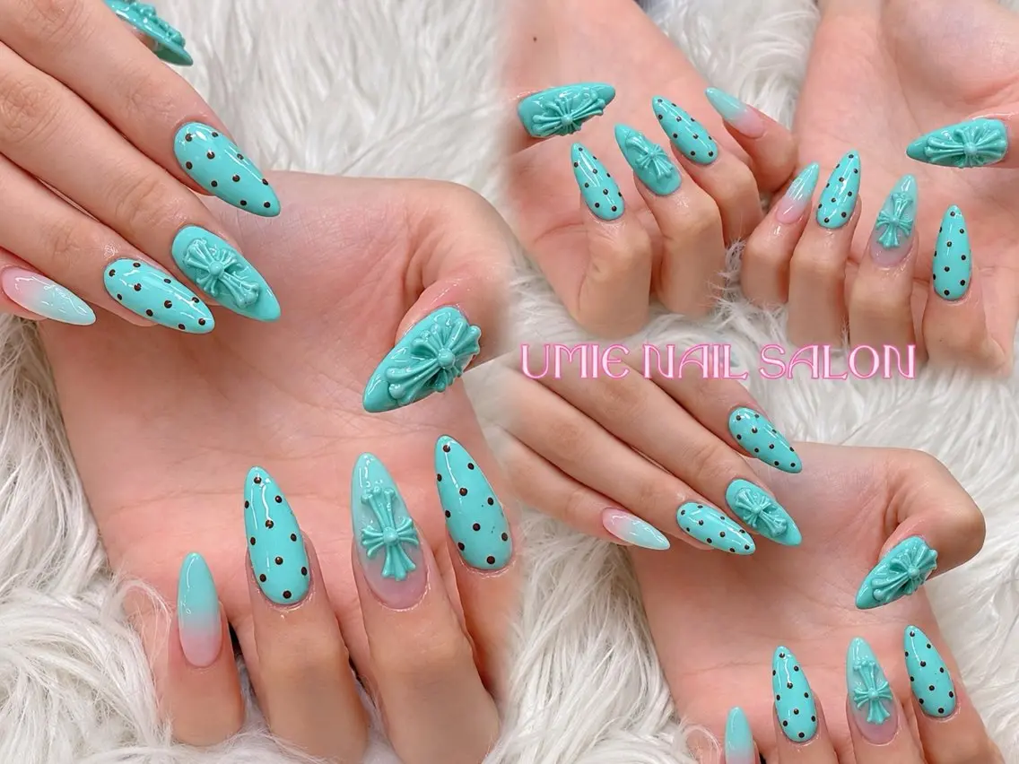 ネイル フットネイル フレンチネイル ジェルネイル ガラスフレンチ マグネットネイル UMIE NAIL SALONのネイルデザイン