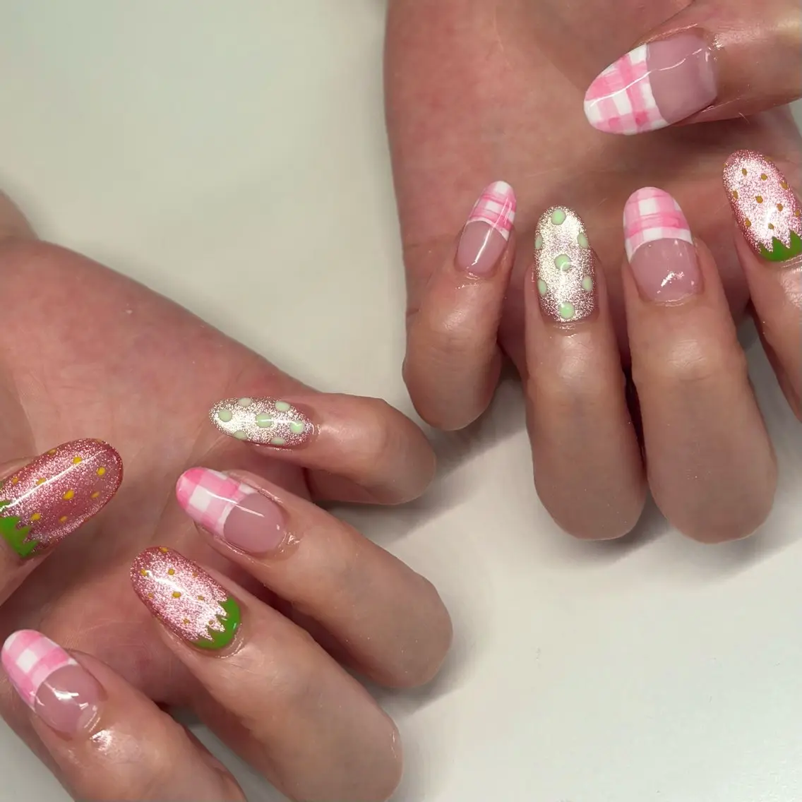 ネイル ハンドネイル ネイルサロンAmo 🎀のネイルデザイン