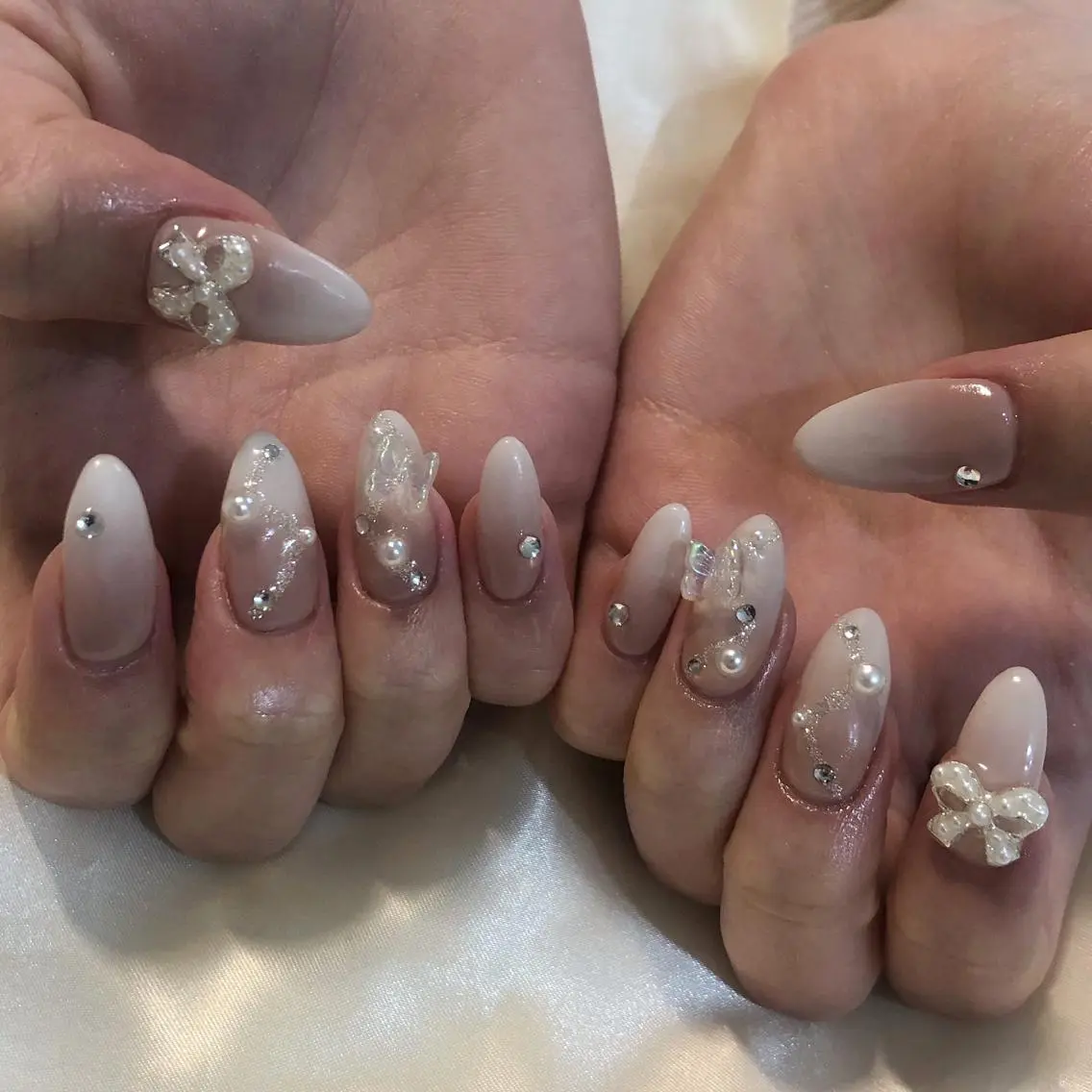 ネイル ハンドネイル ViViA momokaのネイルデザイン