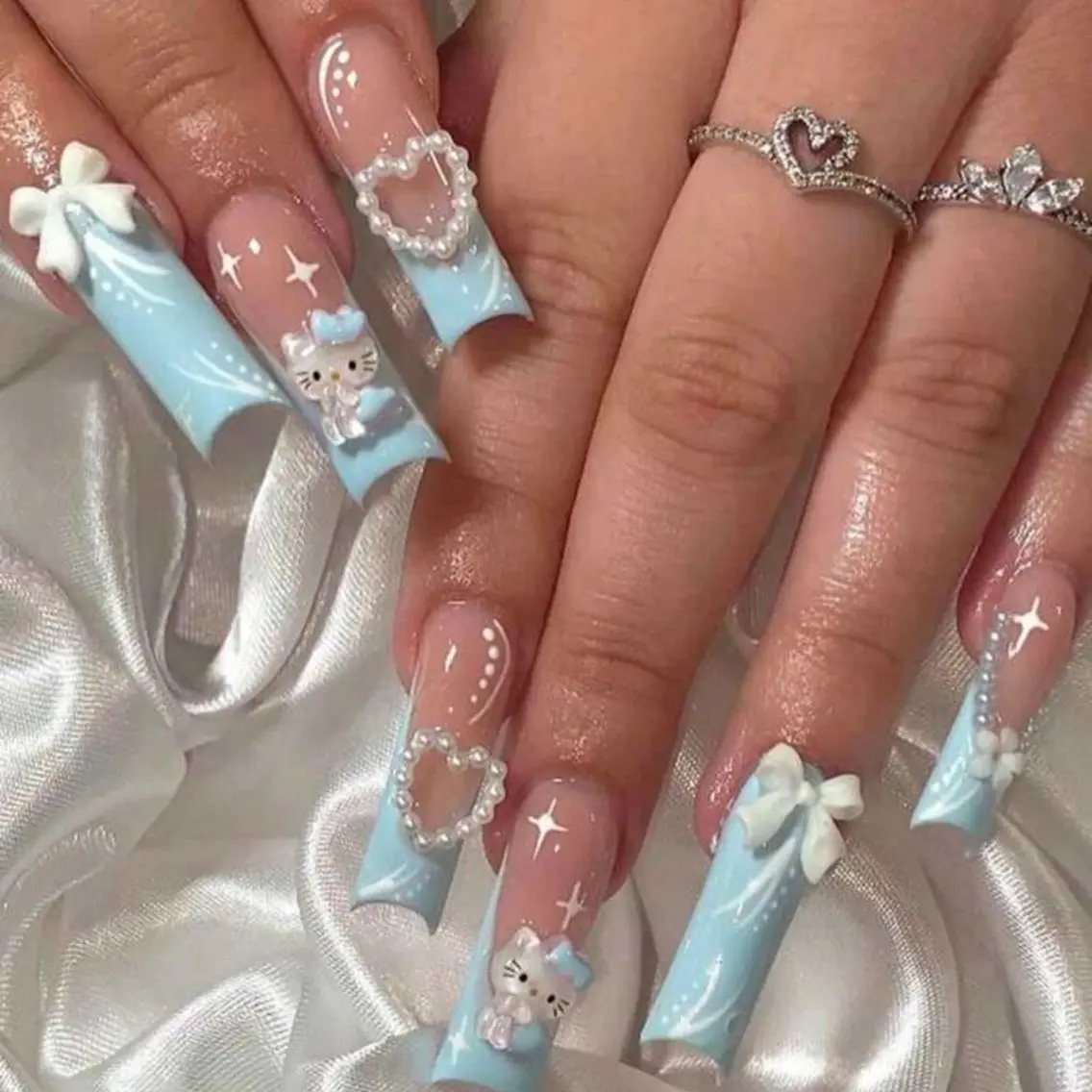 ネイル アートネイル 長さ出し ジェルネイル マグネットネイル ニュアンスネイル Cloudy Chan Nailのネイルデザイン