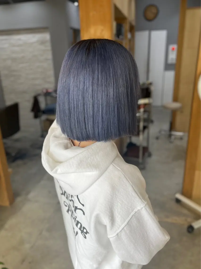 ミディアム miloc naha ナナカのヘアスタイル