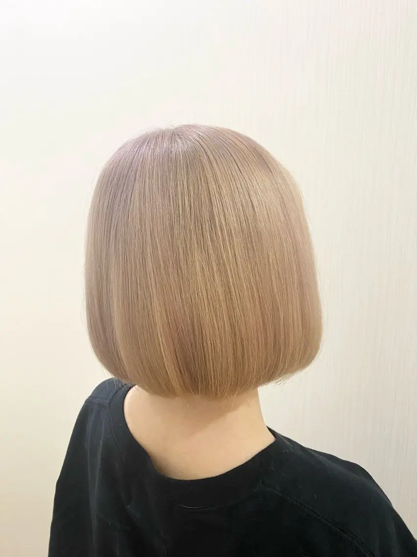 ショート カラー ブリーチ ヘアカラー トリートメント naitre 🌼SHIORI🌼のマツエク・マツパデザイン