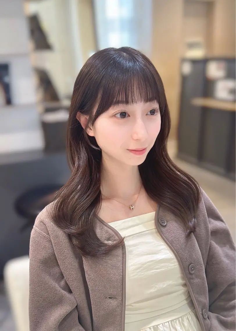 セミロング 平尾 樹里のヘアスタイル