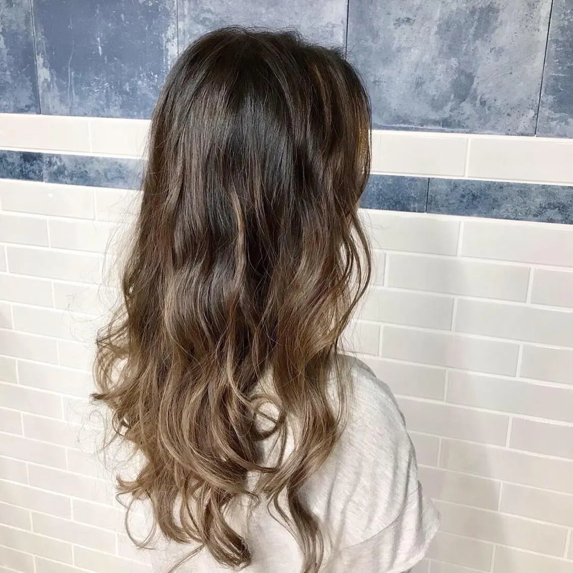 ロング カラー アディクシーカラー ブリーチ カット ヘアカラー ❤️Ruminate 日暮里店❤️のヘアスタイル