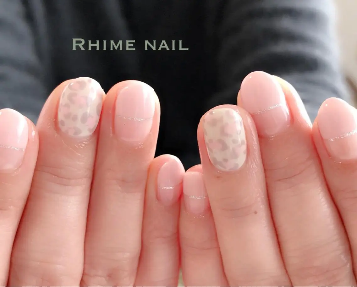 ネイル アニマル柄 アートネイル フレンチネイル ワンカラーネイル ピンク Rhime nail ライムネイルのネイルデザイン