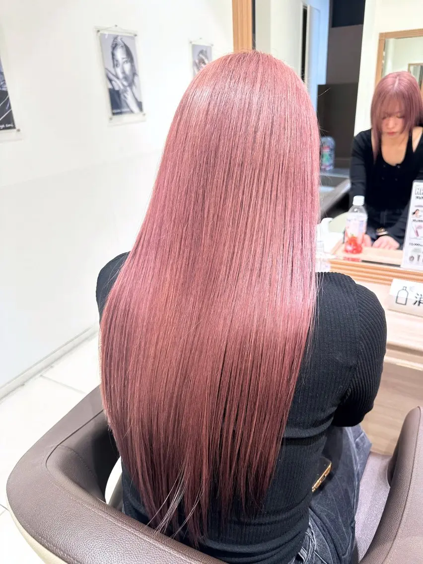 ロング カラー 髪質改善ストレート インナーカラーハズキのヘアスタイル