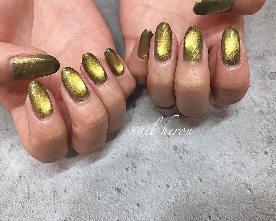 ネイル グリーン マグネットネイル ハンドネイル saki_ nail heronのネイルデザイン
