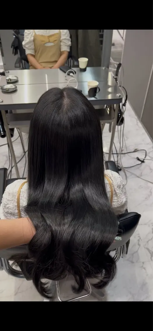 セミロング ヘアカラー トリートメント RAF／Lino 美髪矯正／暗髪カラーのヘアスタイル