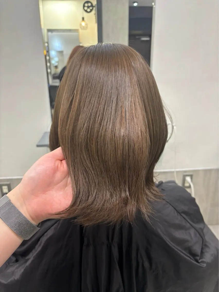ミディアム ヘアカラー トリートメント ブリーチなしWカラー ヘアセット菜希のヘアスタイル