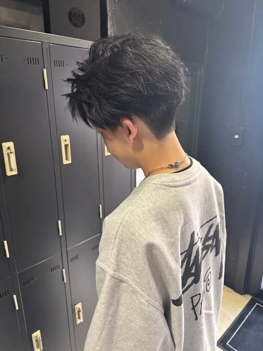 ショート ヘアアレンジ メンズ アップバング カット トリートメント ヘアセット メンズ専門 美容師✨ アメ村 堀江颯瑛のヘアスタイル