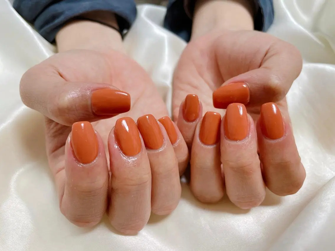 ネイル オーロラネイル フラワーネイル フットネイル フレンチネイル ジェルネイル ハンドネイル mogunail &blowのネイルデザイン