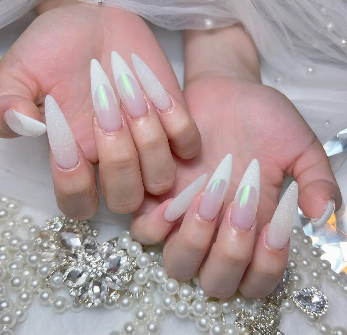 ネイル アートネイル オーロラネイル チークネイル 長さ出し フットネイル Miya _nailのネイルデザイン