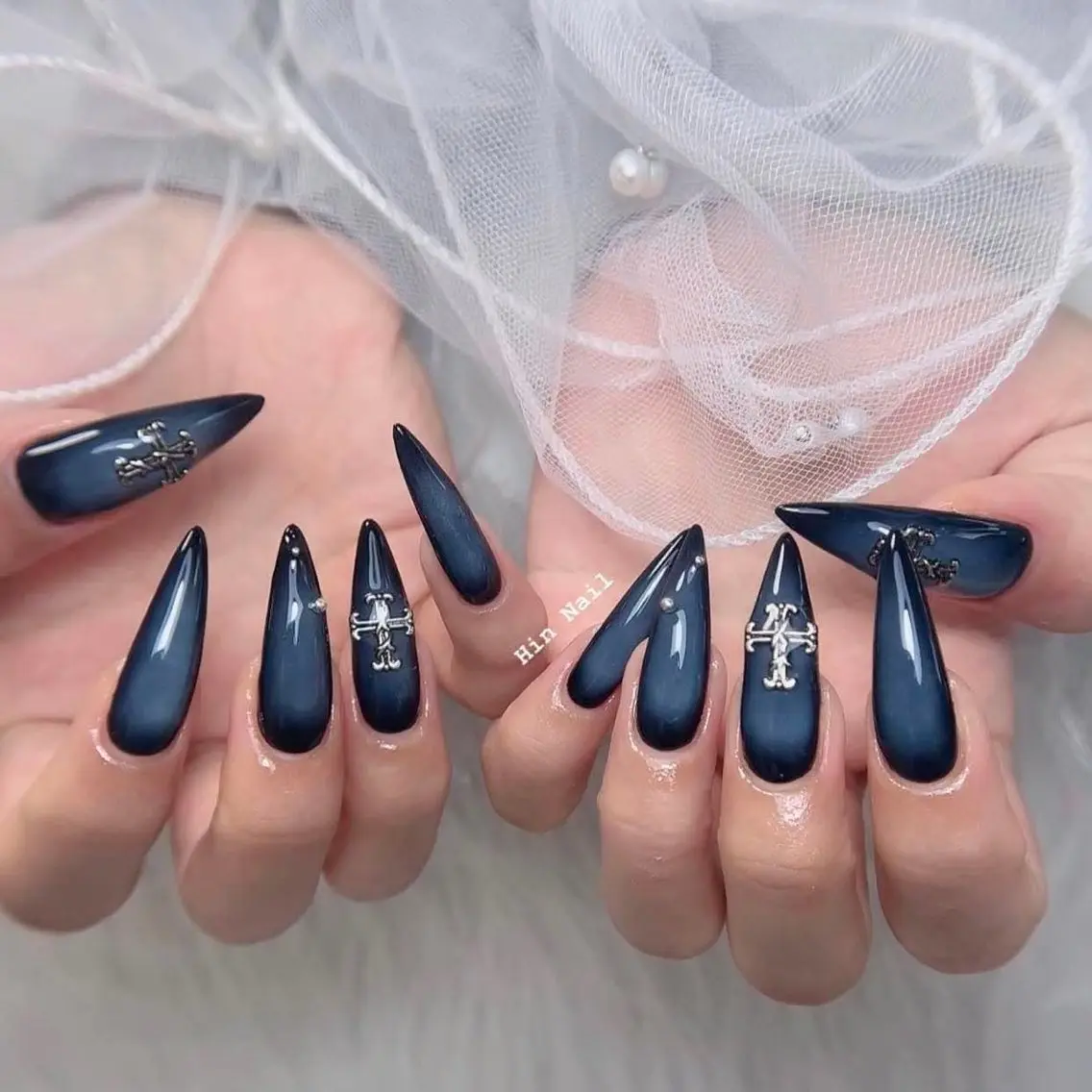 ネイル ハンドネイル Hin Nailのネイルデザイン