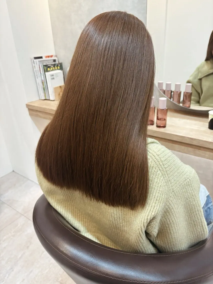 THROW colorでツヤサラ ..W COLOR ➕TOKIO treatment 🍀✮*｡ﾟの写真