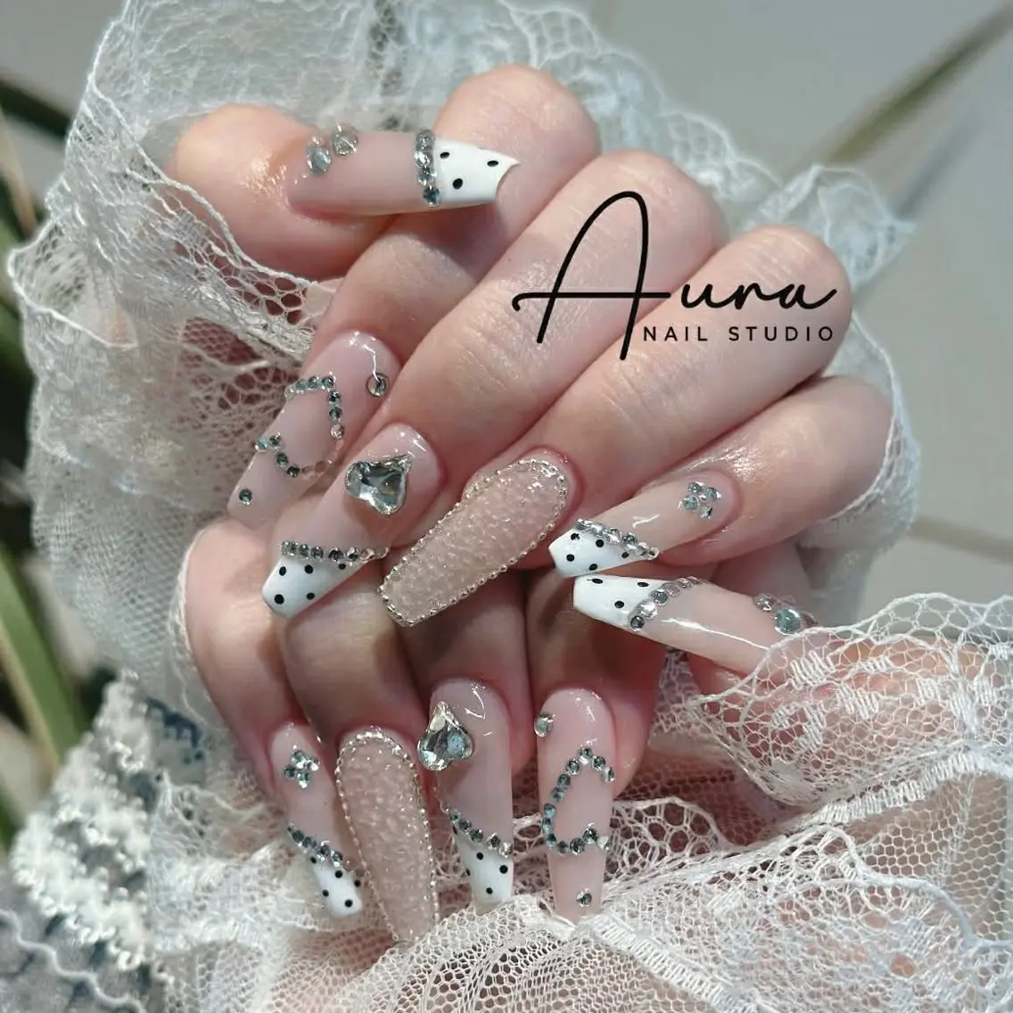 ネイル ハンドネイル Aura Nail HanNaのネイルデザイン