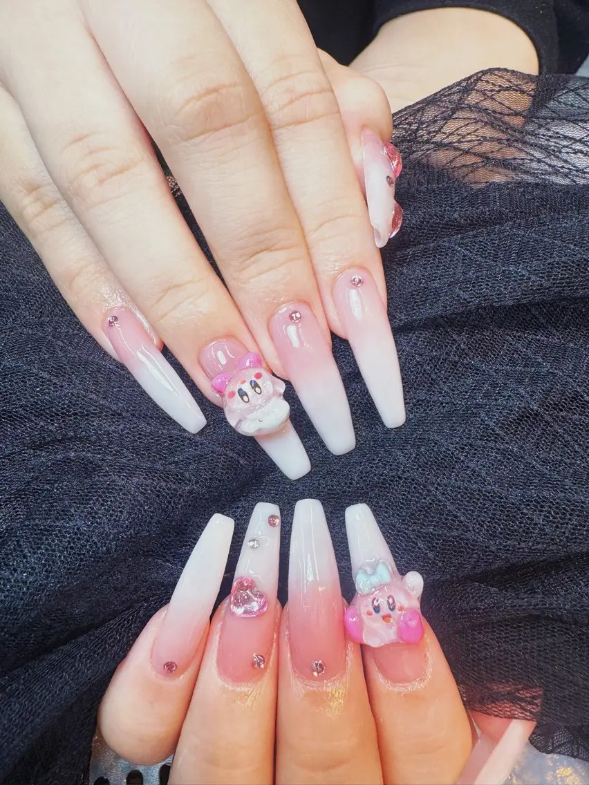 ネイル アートネイル フレンチネイル ジェルネイル 韓国ネイル ミラーネイル Rin Nail 新大久保店のネイルデザイン