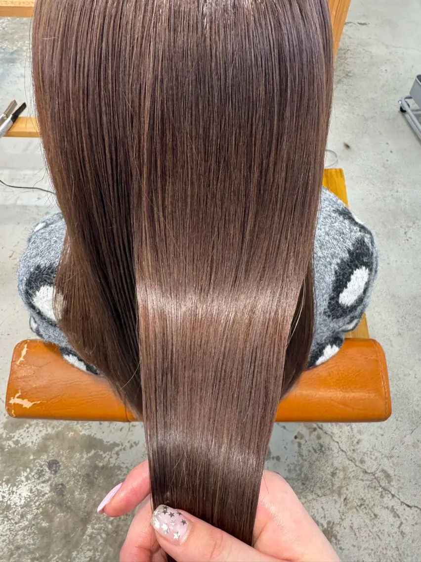 カラー ベージュカラー ブラウンカラー ブラウンベージュ Gigi Sakuraのヘアスタイル