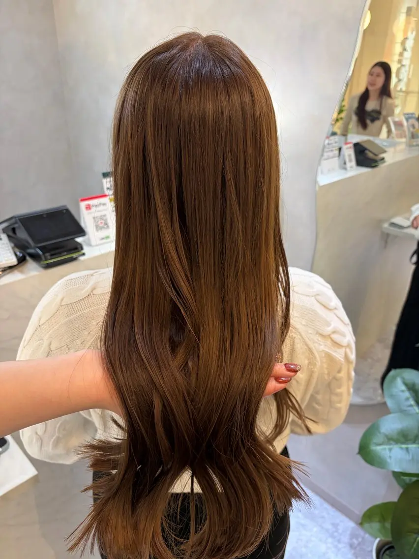 ロング カラー ベージュカラー ブラウンカラー オリーブベージュ ヘアカラー Ayano🎀似 合わせ×透明感🎀のヘアスタイル