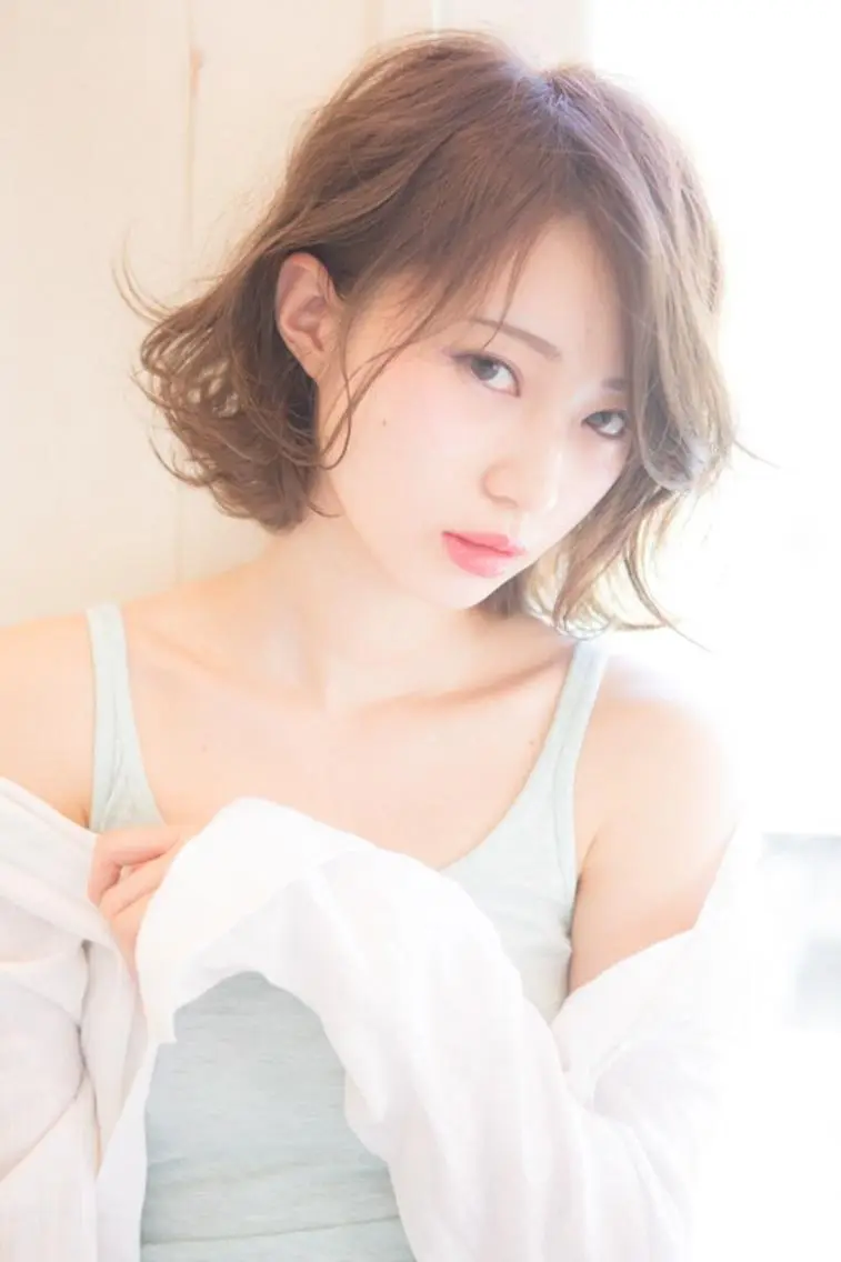 【新規限定】デザイニングカット+次世代系カラー+2ステップ内部補修トリートメント!の写真