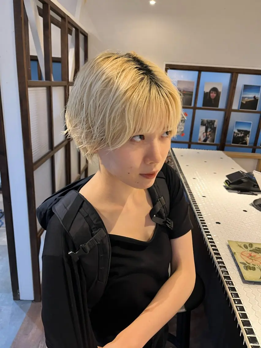 ショート カット ヘアカラー 金田 夏野のヘアスタイル