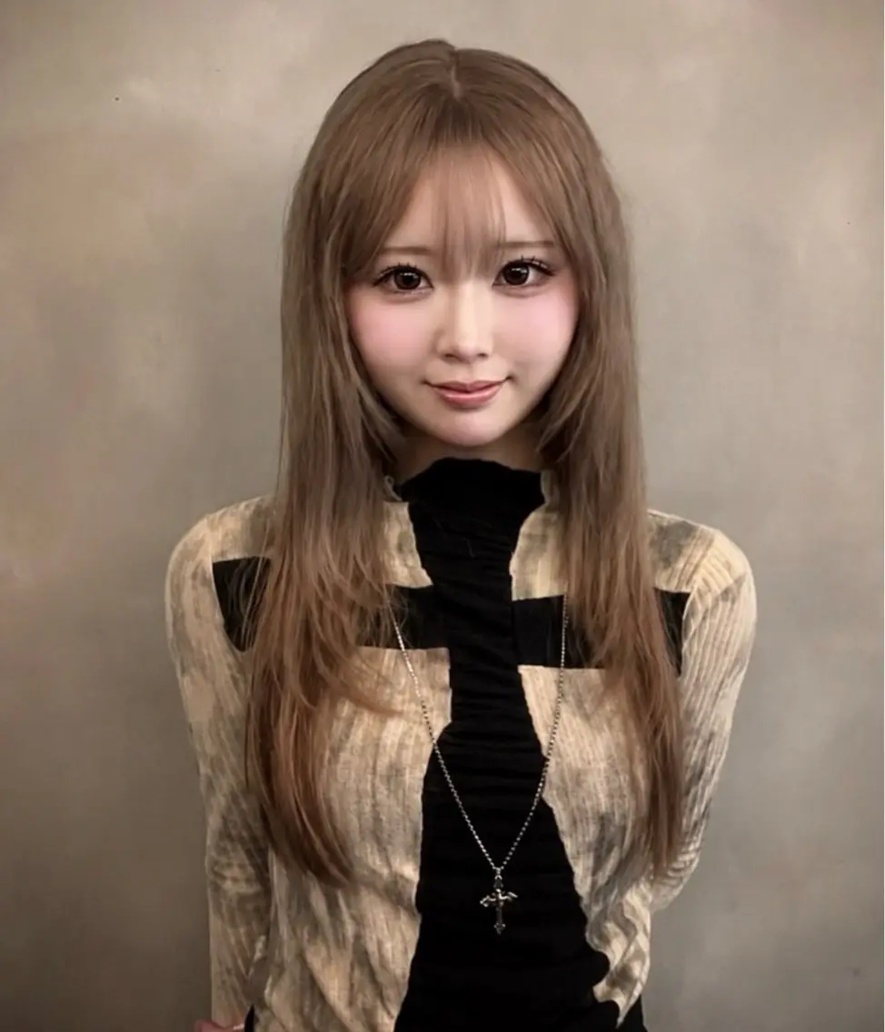 カラー ヘアカラー トリートメント loob Tokyo Arisa❤︎†のヘアスタイル