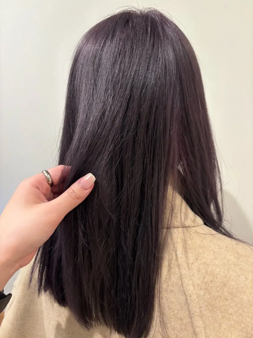 セミロング カラー カット ヘアカラー yumemiレイヤー ✴︎ 透明感カラーのヘアスタイル