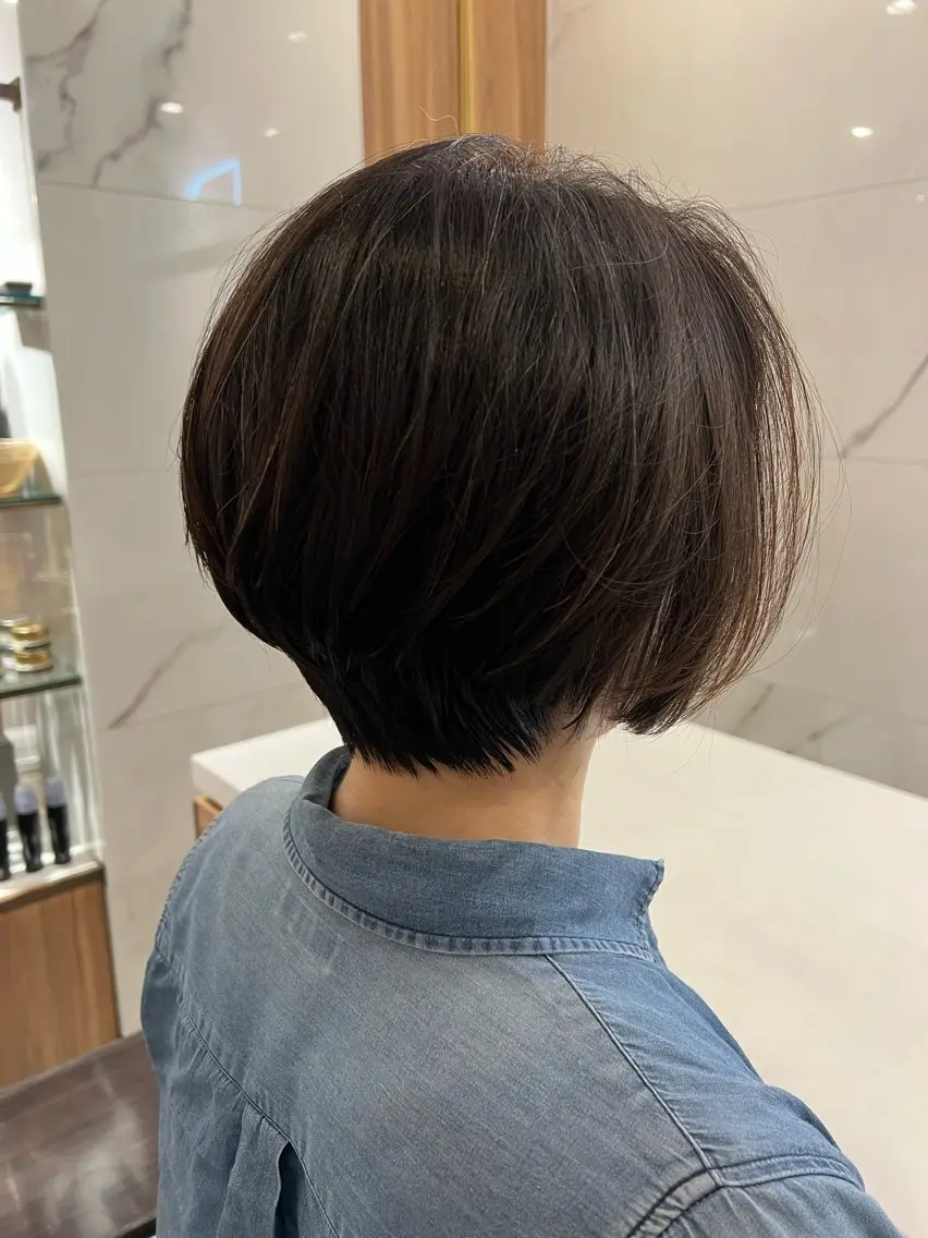 ショート 村中 逸紀のヘアスタイル