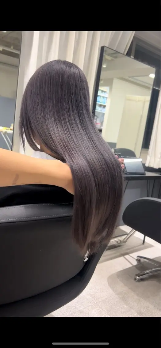 カラー ヘアカラー トリートメント YUDAIブリーチ• カラー/心斎橋•難波のヘアスタイル