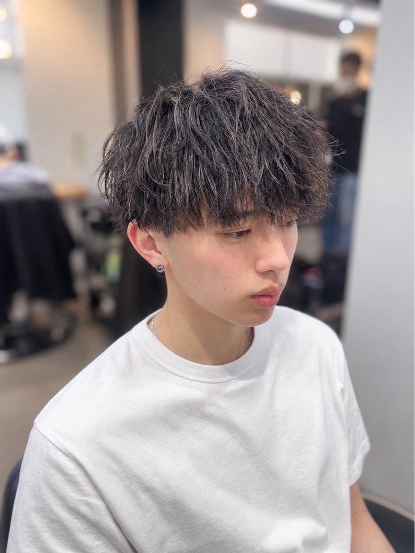 カラー 🌻帆🌻 大宮メンズ特化🦁のヘアスタイル