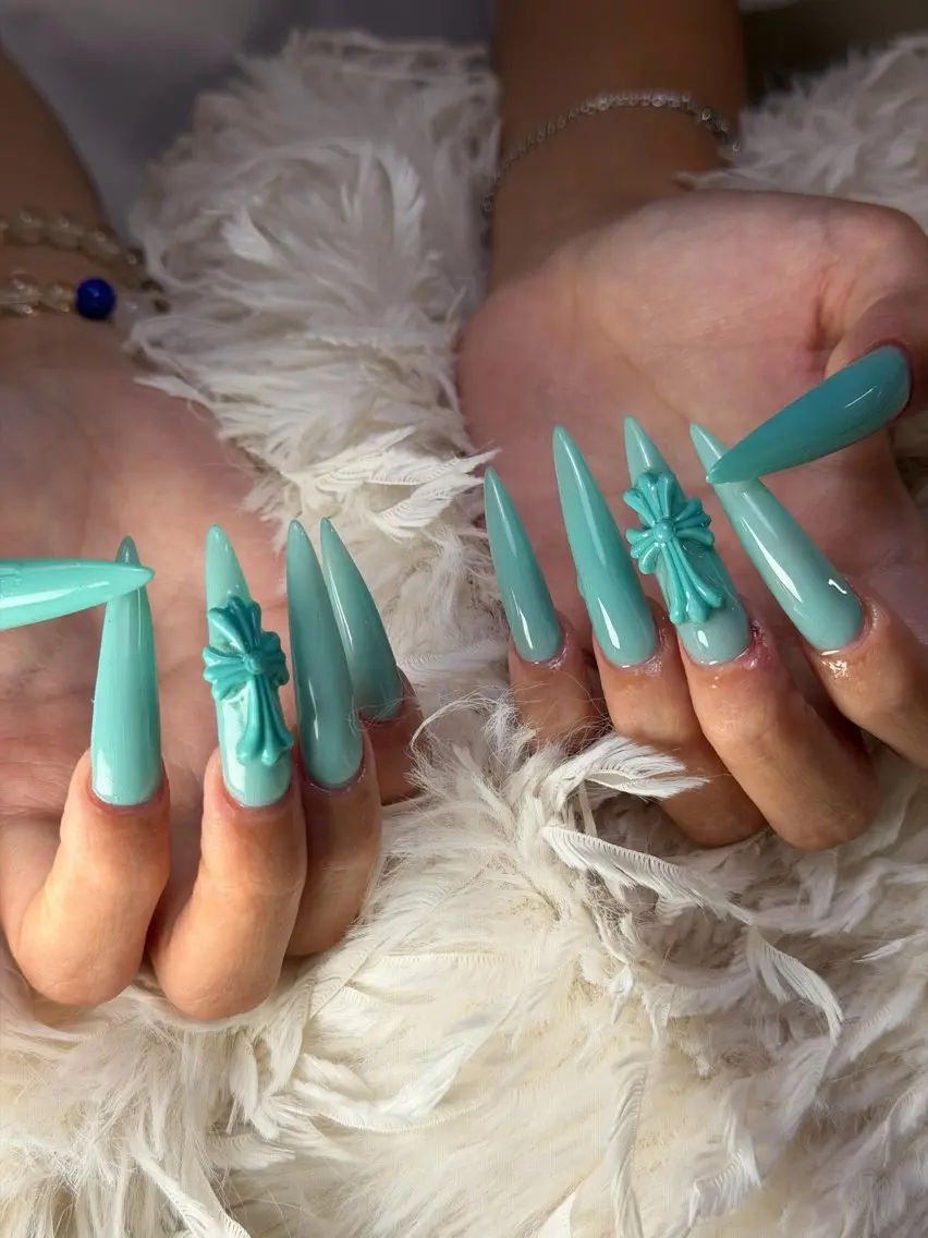 ロング ハンドネイル Latte Nail 十三のネイルデザイン
