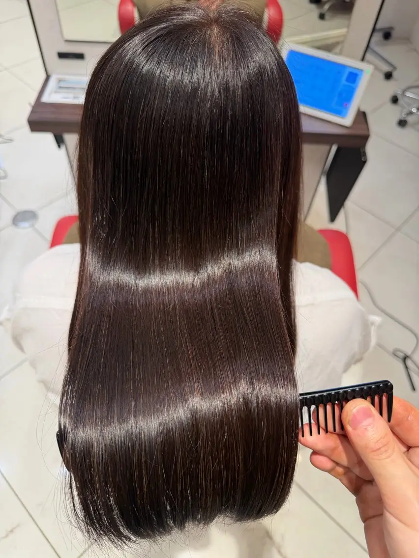 ロング カット 縮毛矯正 トリートメント 荒木 郁実のヘアスタイル