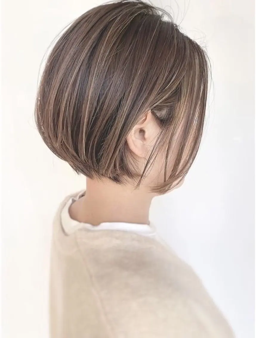 ショート カラー HEDI 美谷添 貫太のヘアスタイル